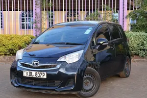 Toyota Ractis 2016 Black