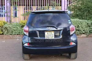 Toyota Ractis 2016 Black