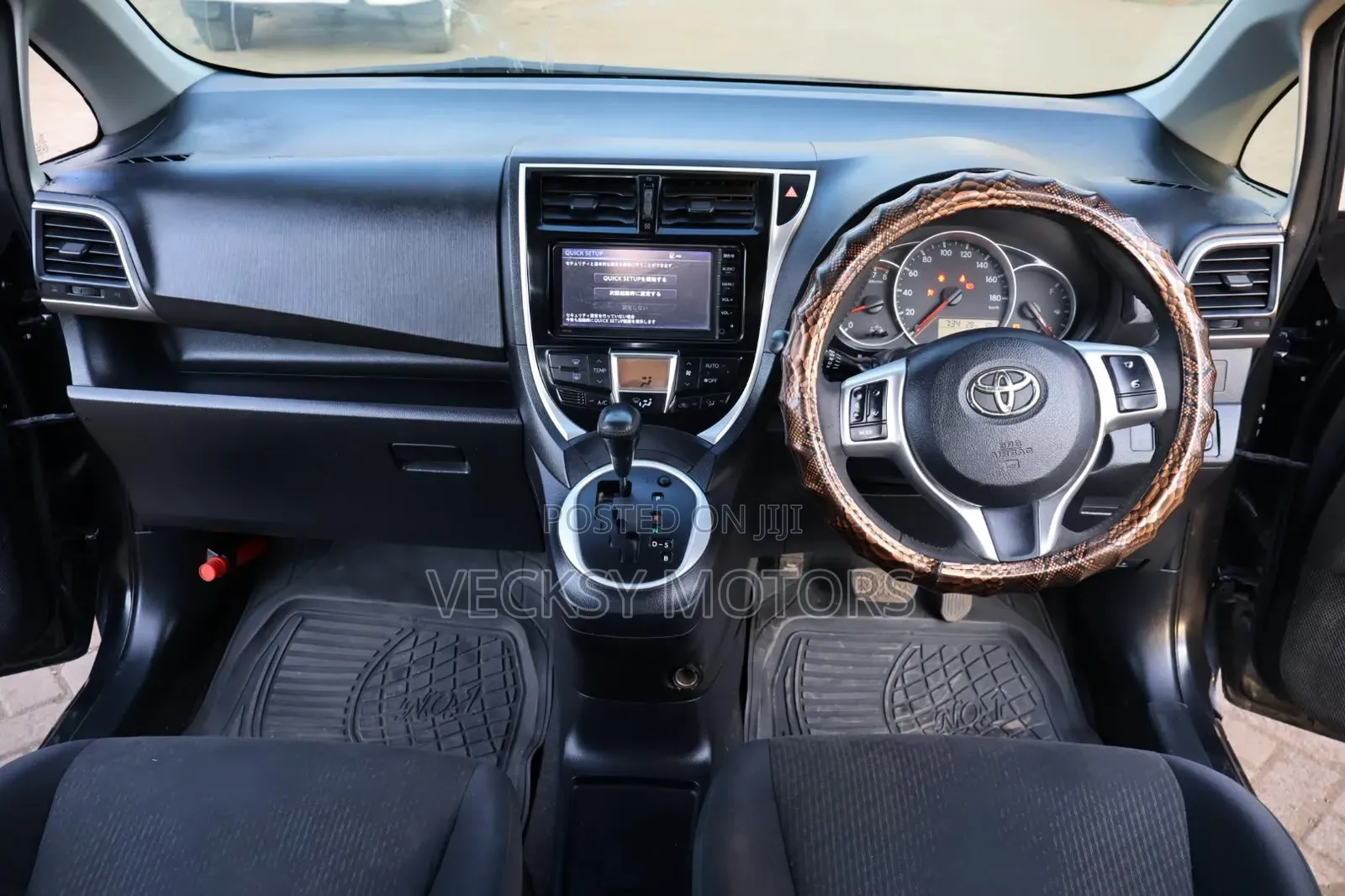 Toyota Ractis 2016 Black