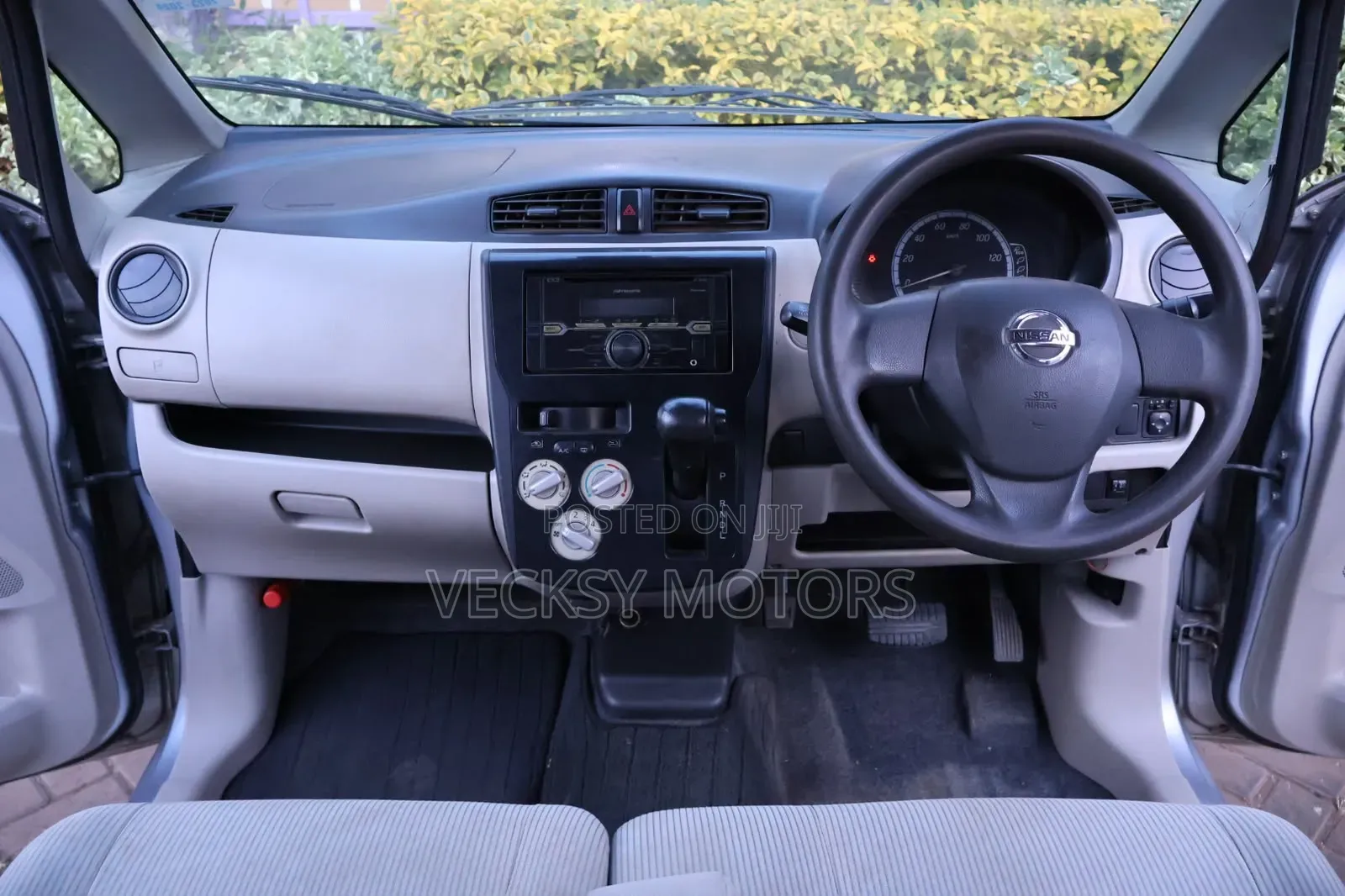 Nissan Dayz 2015 Silver