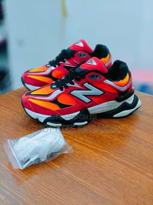 NB 9060 Sneakers