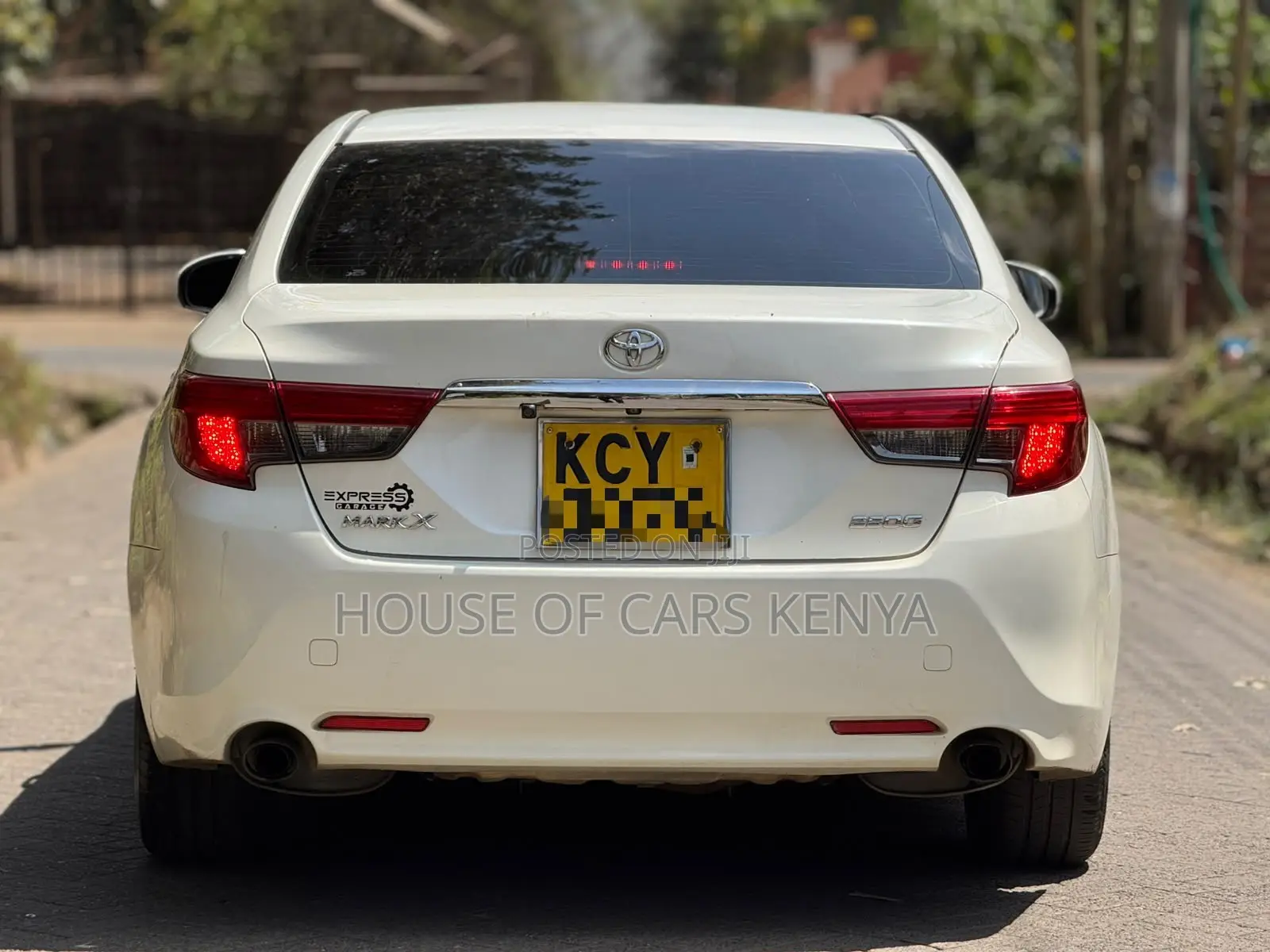 Toyota Mark X 2013 White