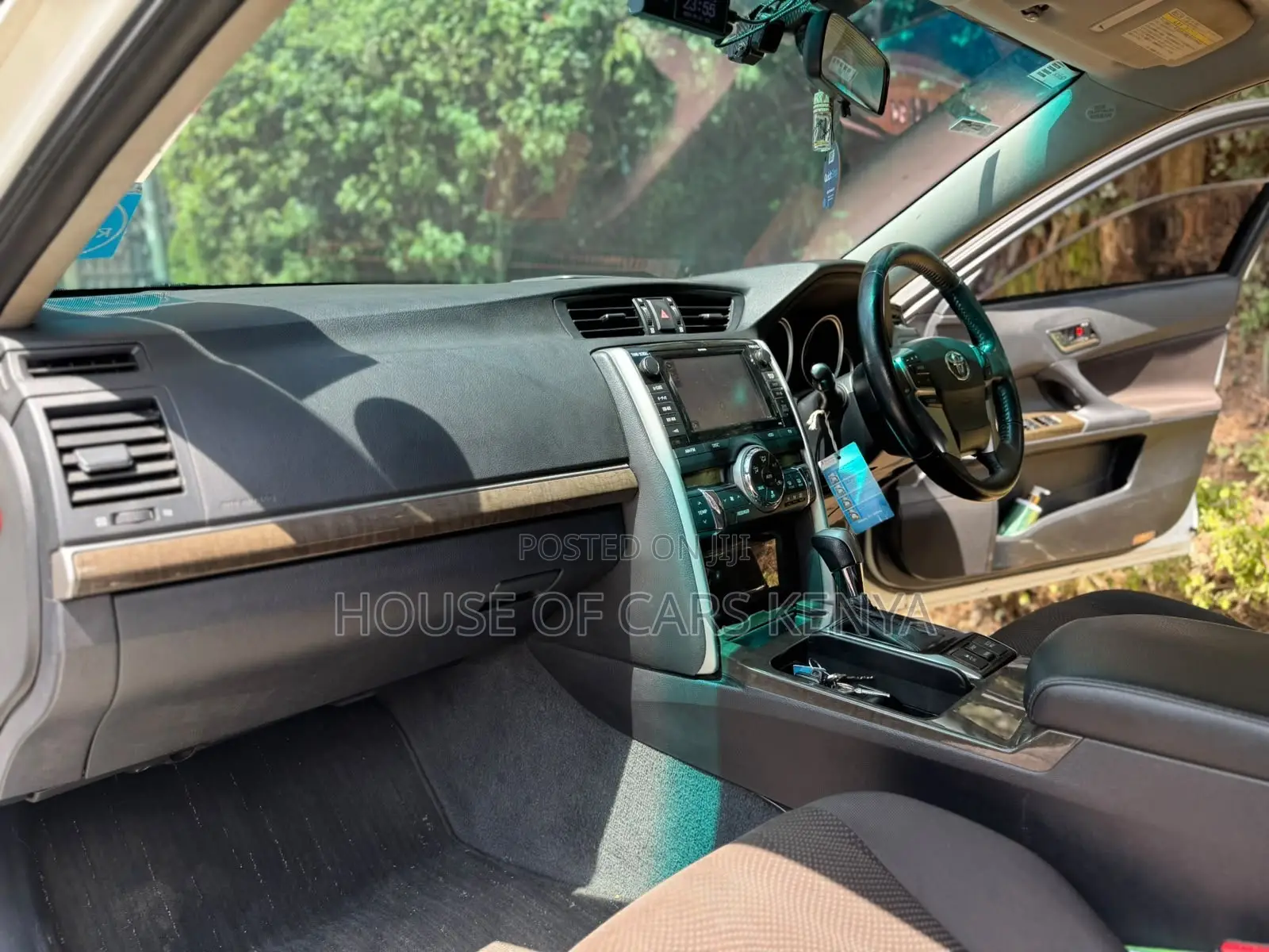 Toyota Mark X 2013 White