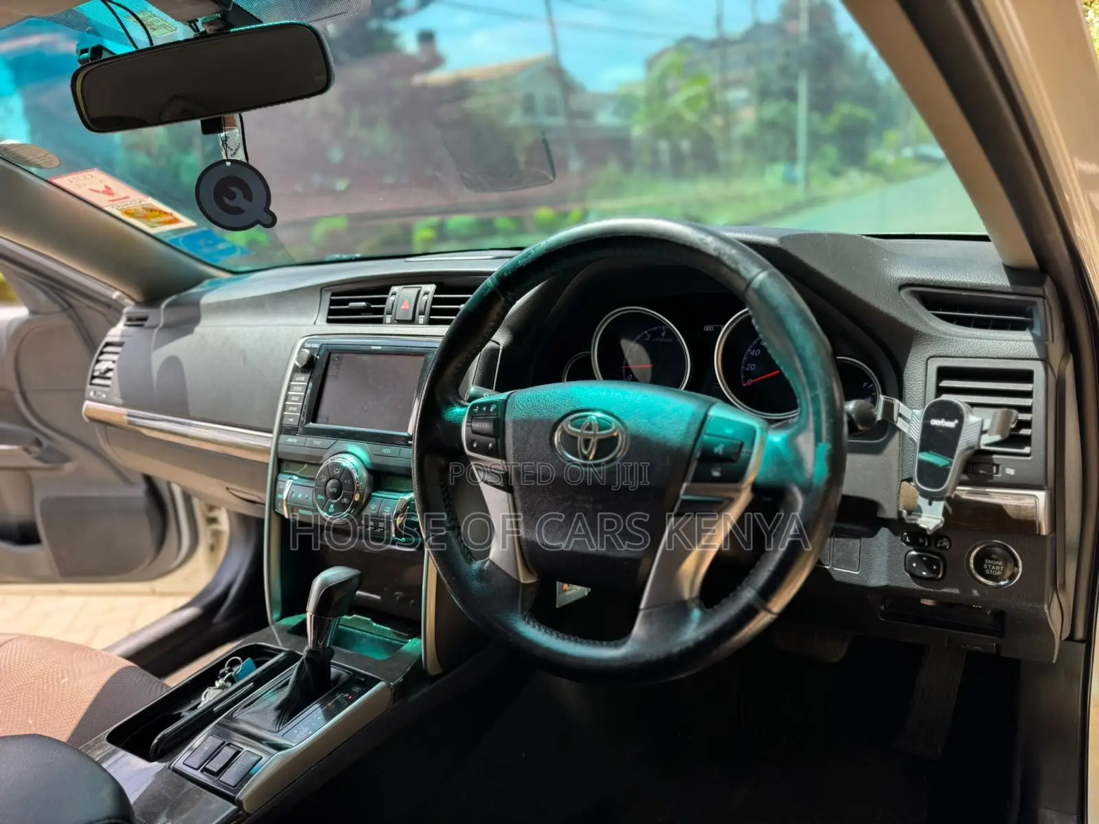 Toyota Mark X 2013 White