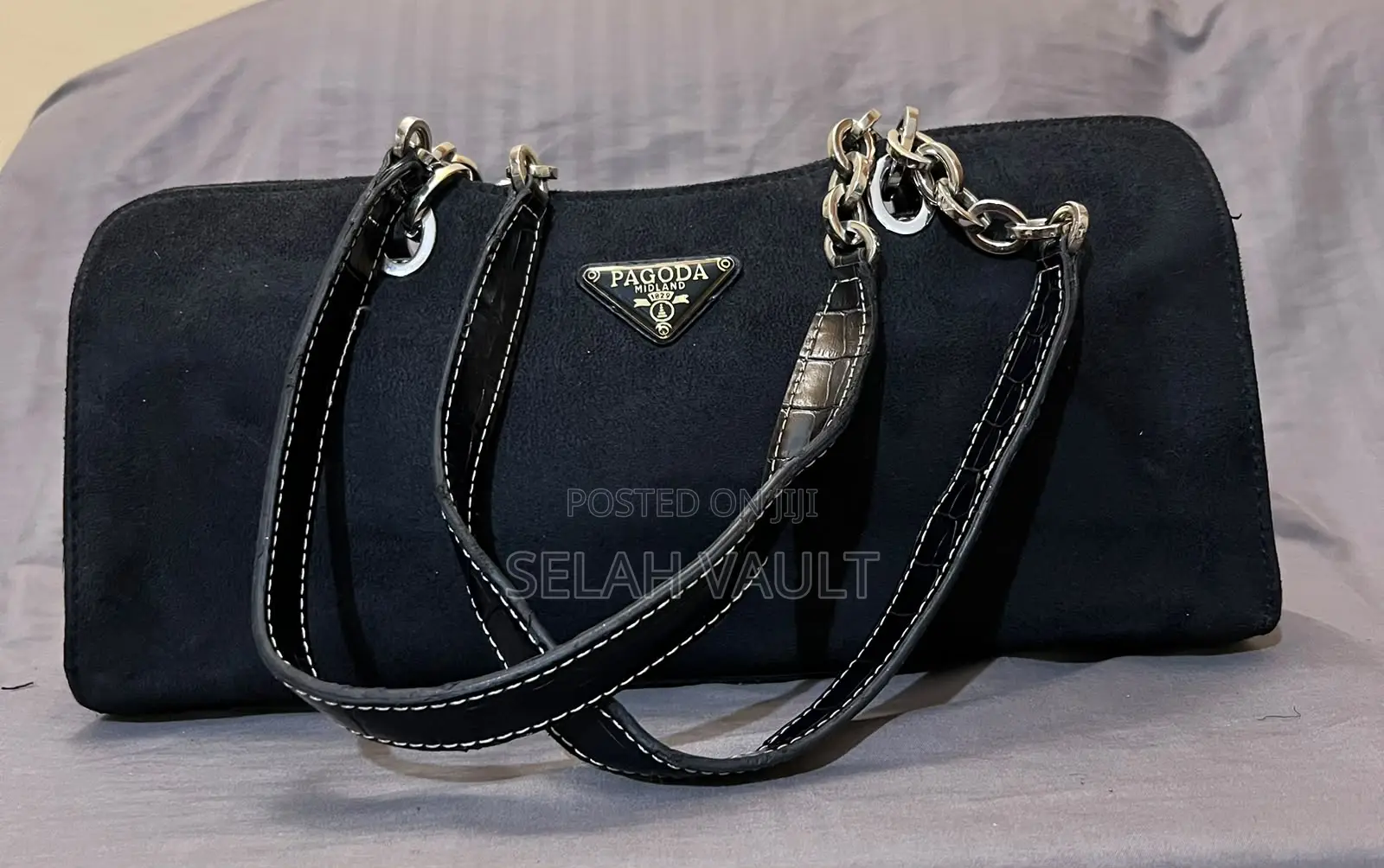 Elegant Black Suede Shoulder Bag – Pagoda Midland