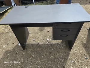 Simple Director Reception Desk for Office