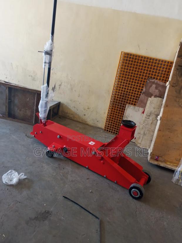 Italian 20T Trolley Jack - main view