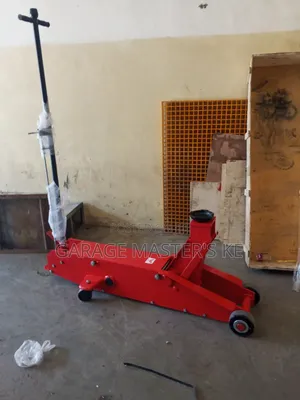Italian 20T Trolley Jack