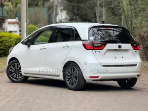 Honda Fit 2021 Pearl