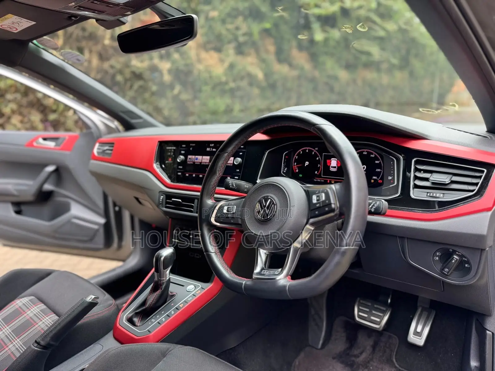 Volkswagen Polo 2019 Gray