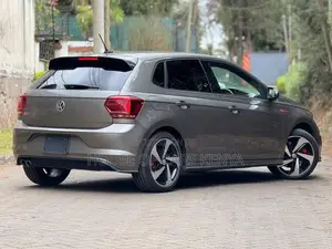 Volkswagen Polo 2019 Gray