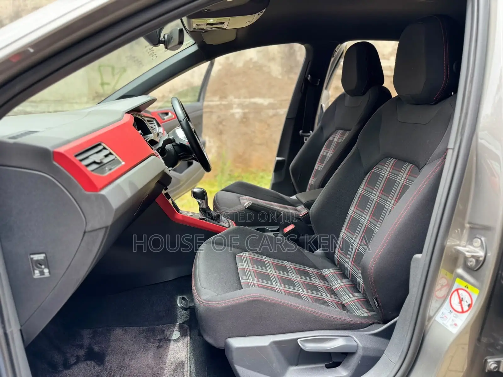 Volkswagen Polo 2019 Gray