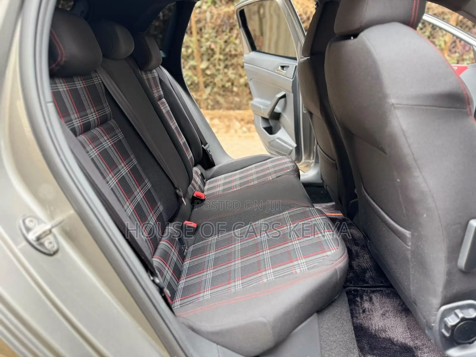 Volkswagen Polo 2019 Gray