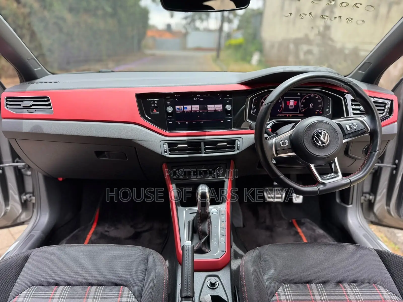 Volkswagen Polo 2019 Gray
