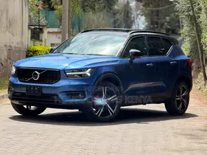 Volvo XC40 2019 Blue