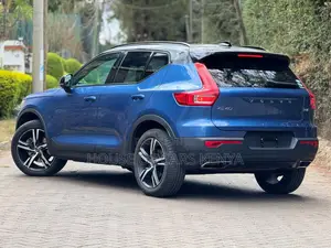 Volvo XC40 2019 Blue