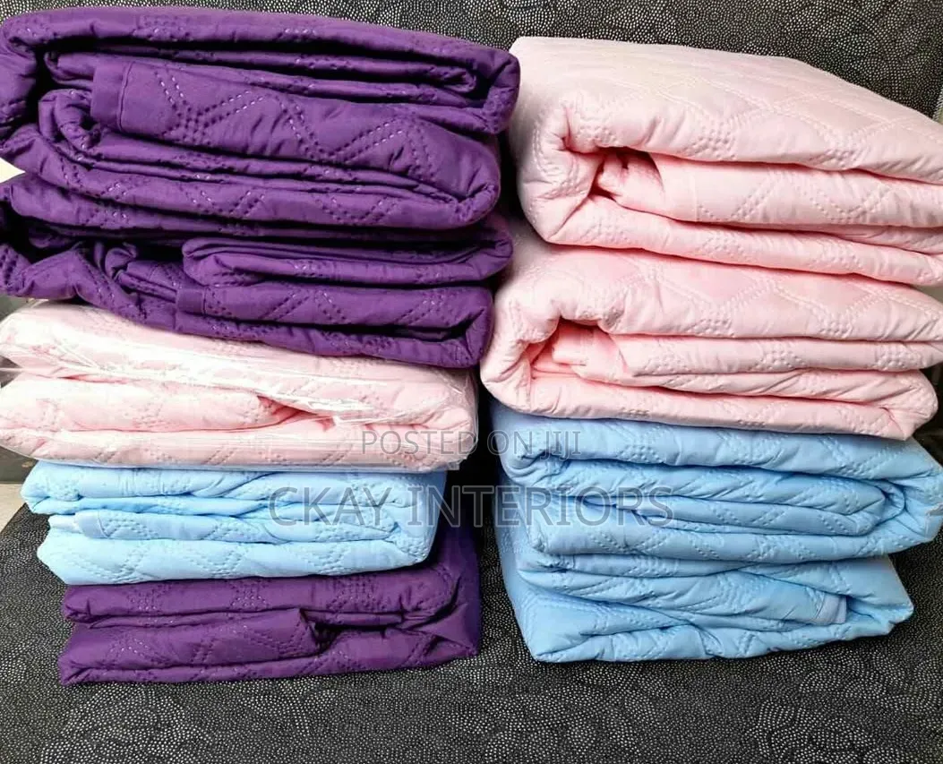 Keep Your Bed Looking Fresh and Neat Every Daywith Colourful Protector