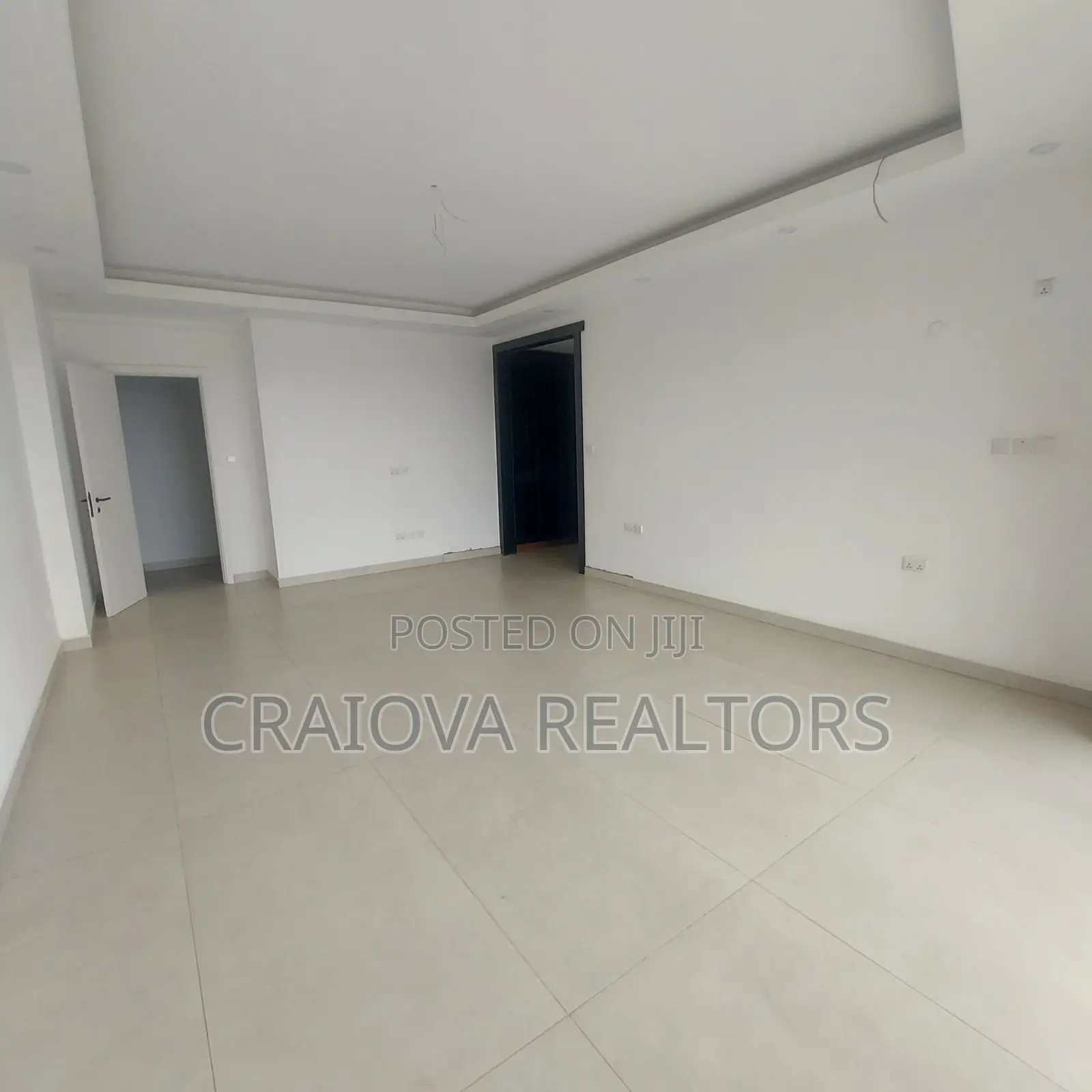 4bdrm Duplex in Spring Valley for rent