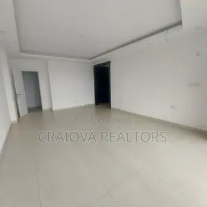 4bdrm Duplex in Spring Valley for rent