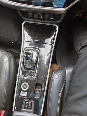 Mitsubishi Outlander PHEV 2018 Pearl