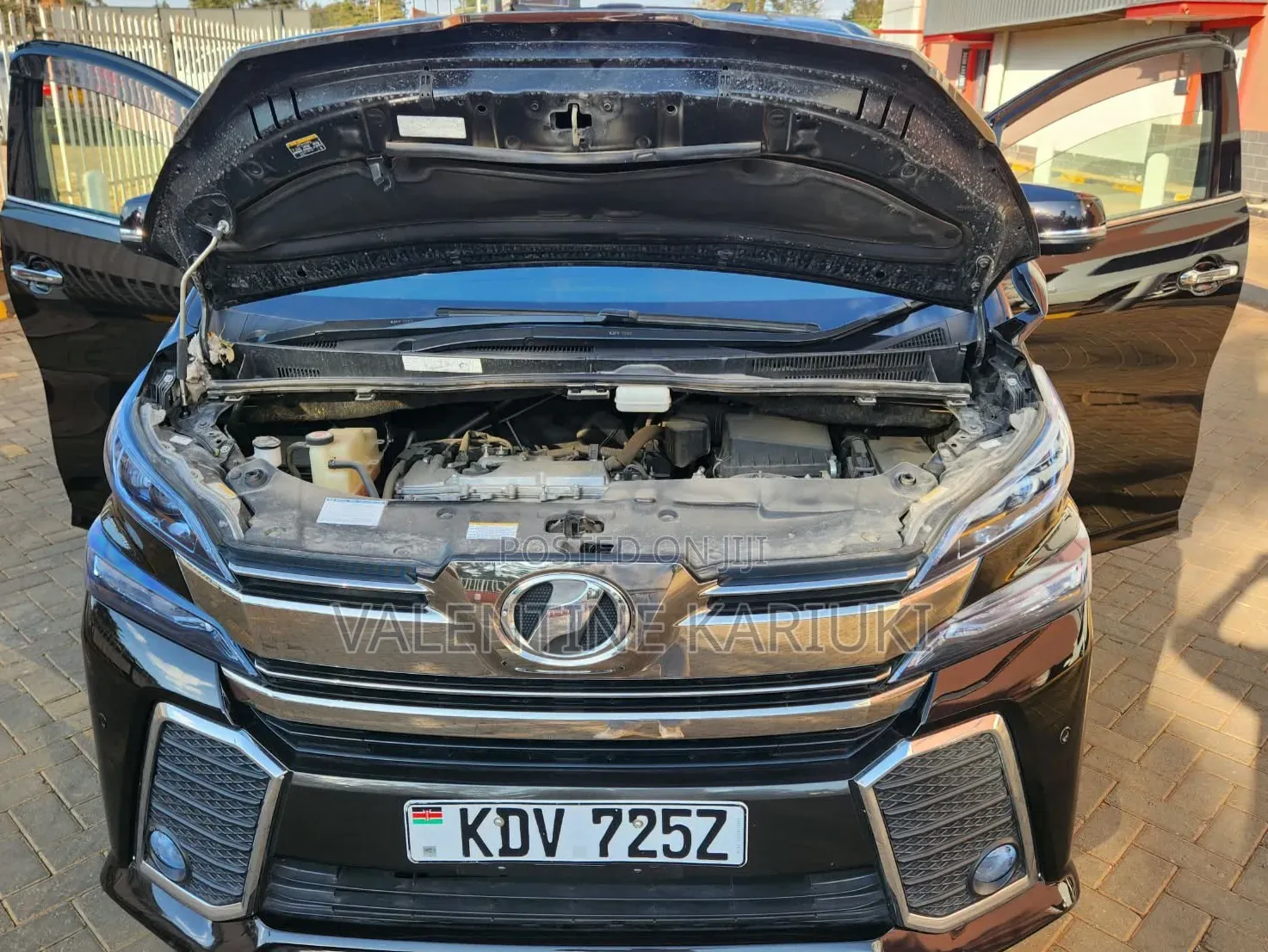 Toyota Vellfire 2018 Black