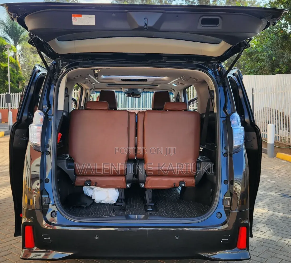 Toyota Vellfire 2018 Black