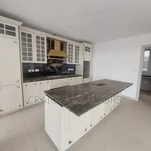 4bdrm Duplex in Spring Valley for sale