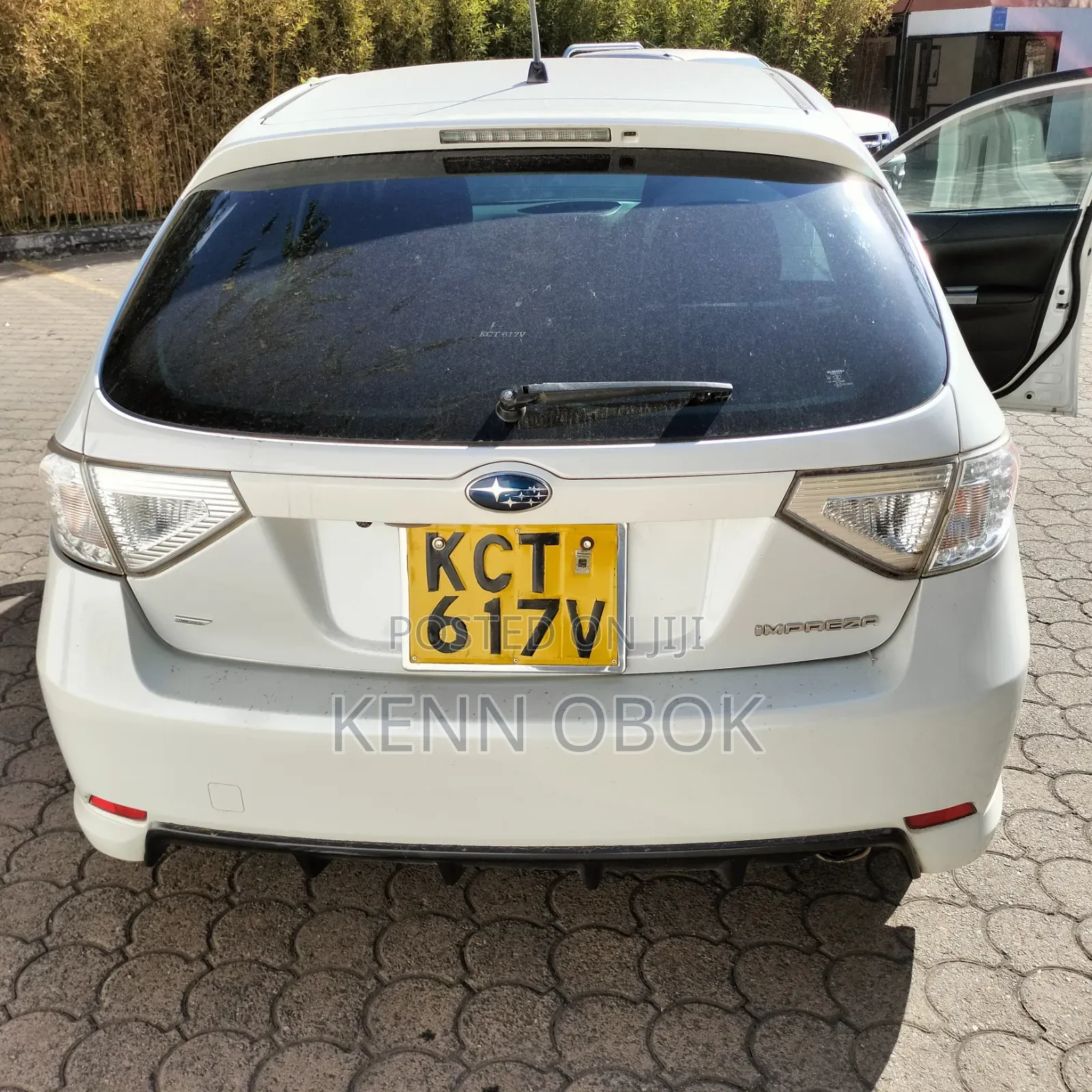 Subaru Impreza 2.0 2011 White