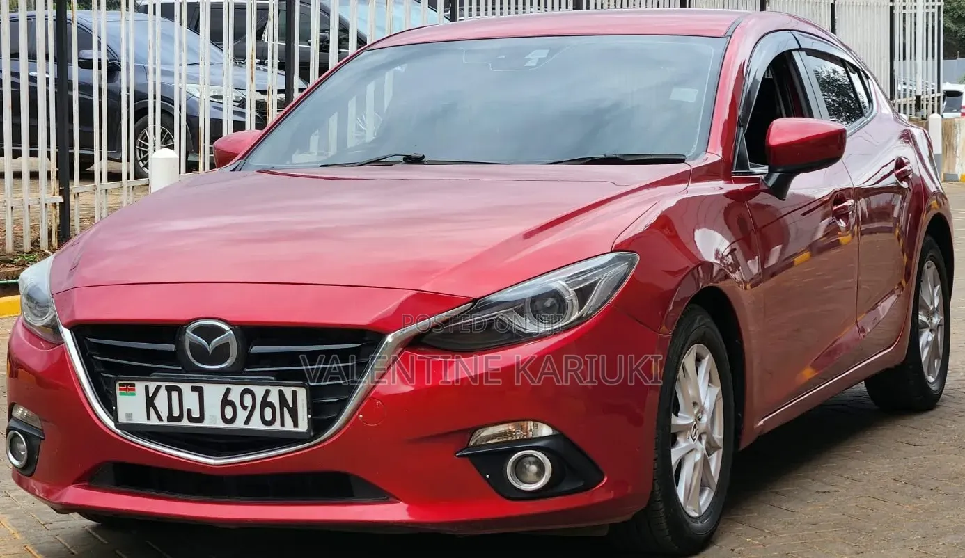 Mazda Axela 2015 Red