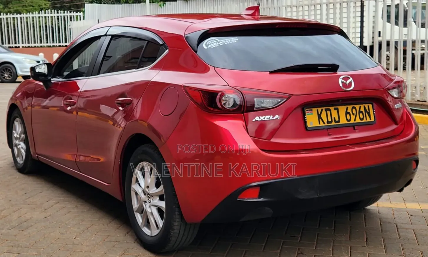 Mazda Axela 2015 Red