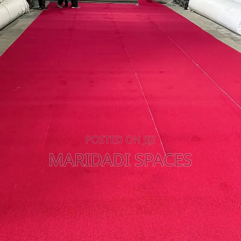 Make Every Step Feel Like Home With These Wall to Wall Carpets