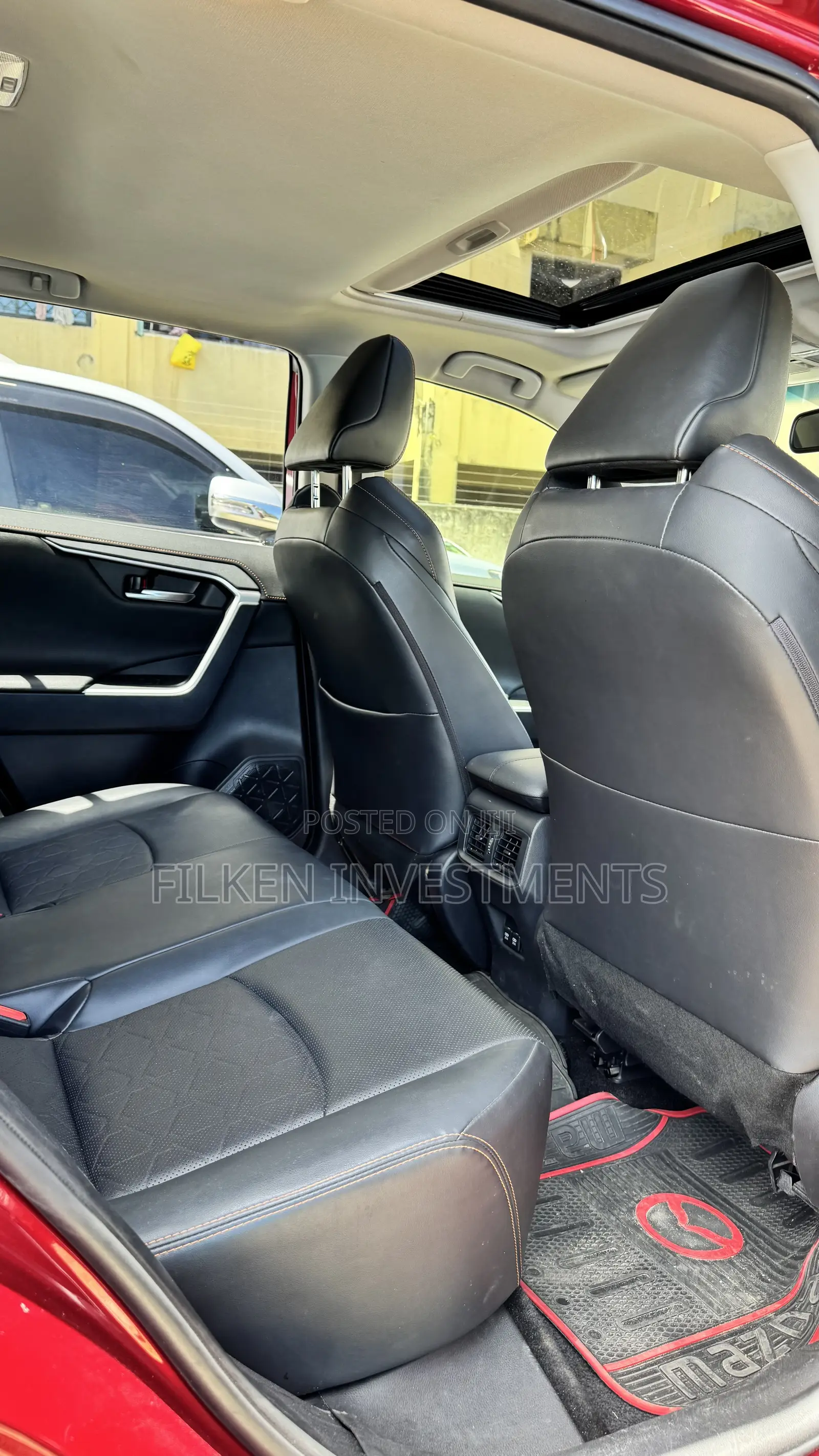Toyota RAV4 XLE Premium AWD 2020 Burgundy