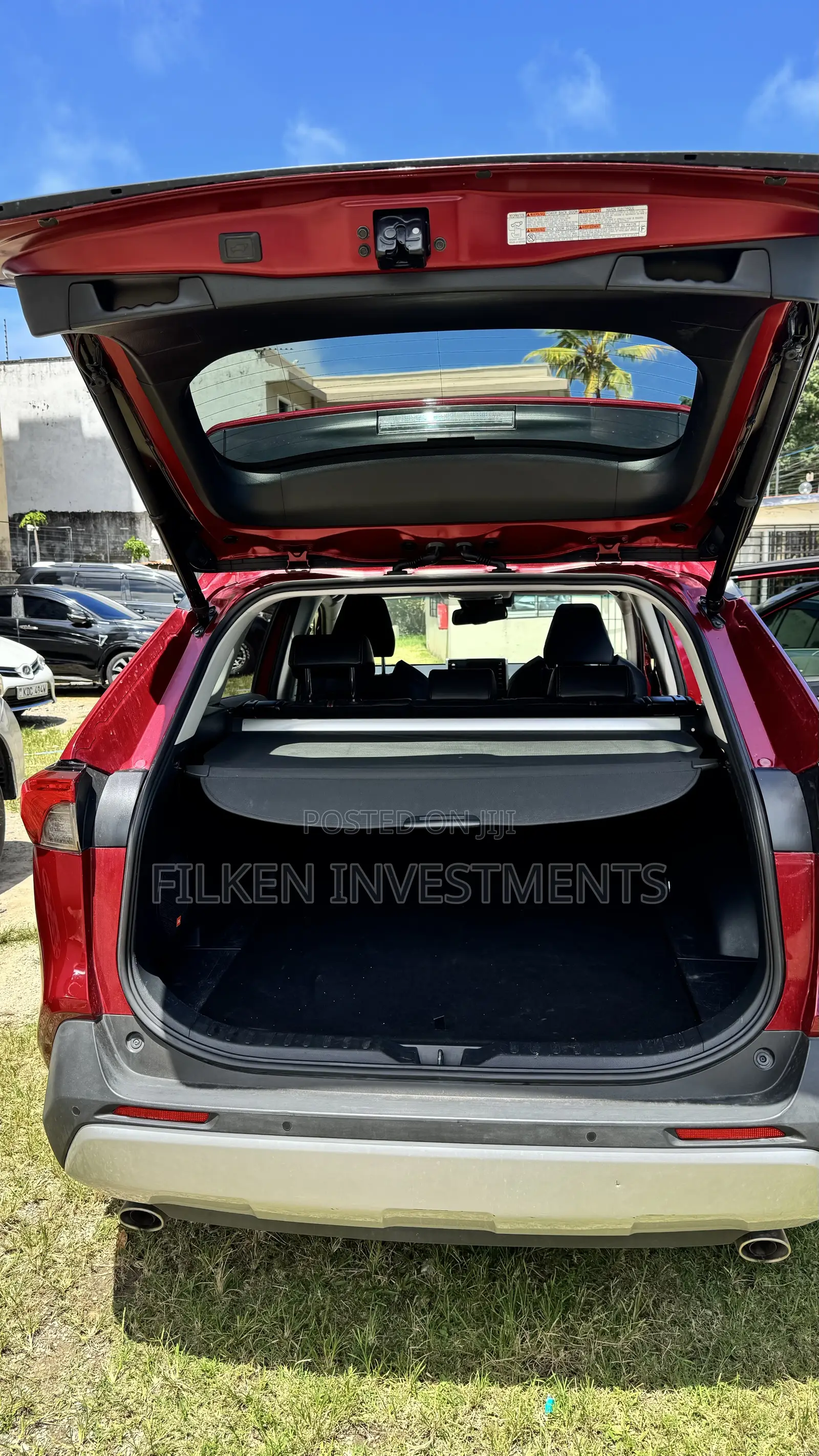 Toyota RAV4 XLE Premium AWD 2020 Burgundy