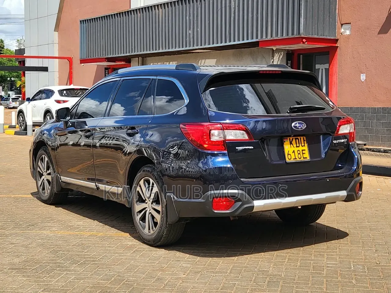 Subaru Outback 2018 Blue