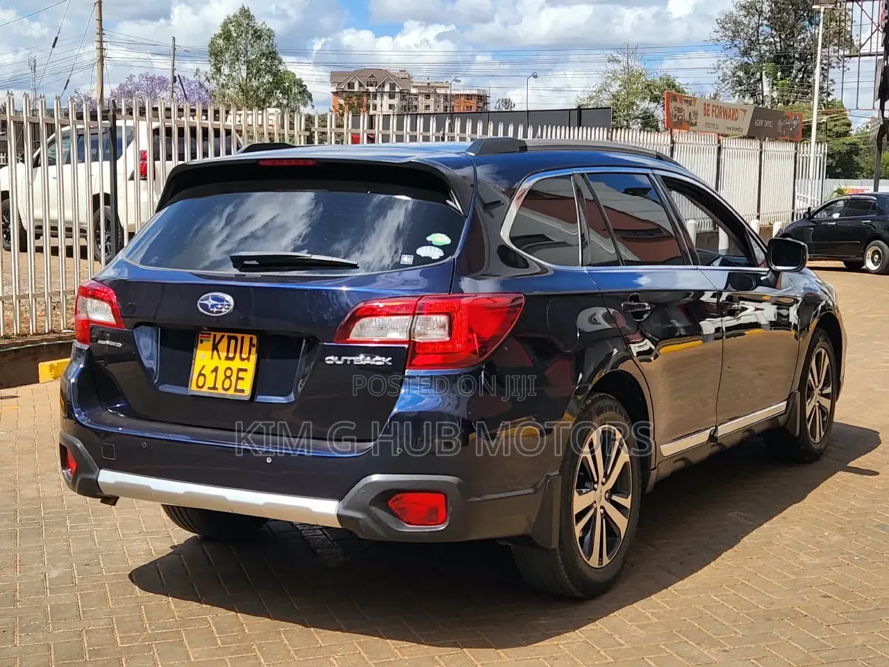 Subaru Outback 2018 Blue