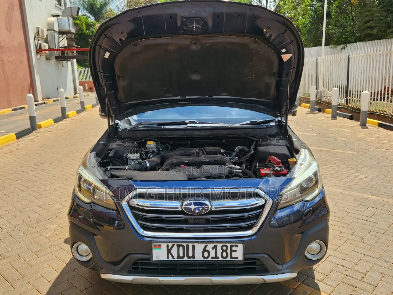 Subaru Outback 2018 Blue