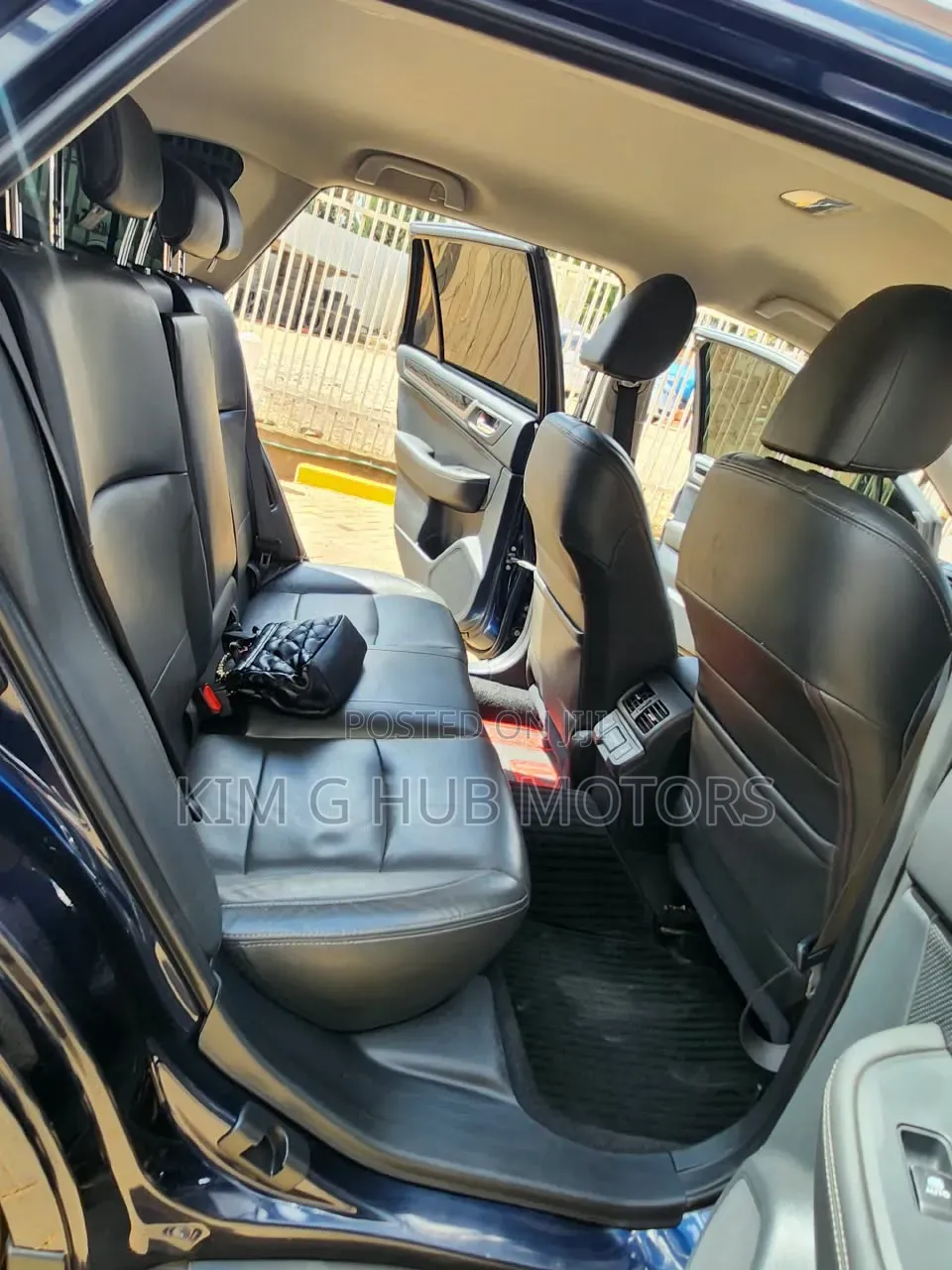 Subaru Outback 2018 Blue