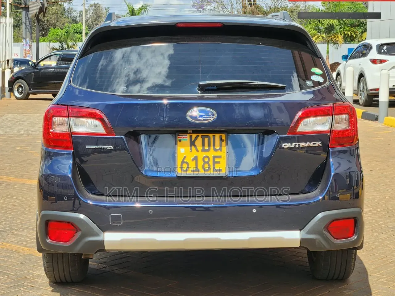 Subaru Outback 2018 Blue