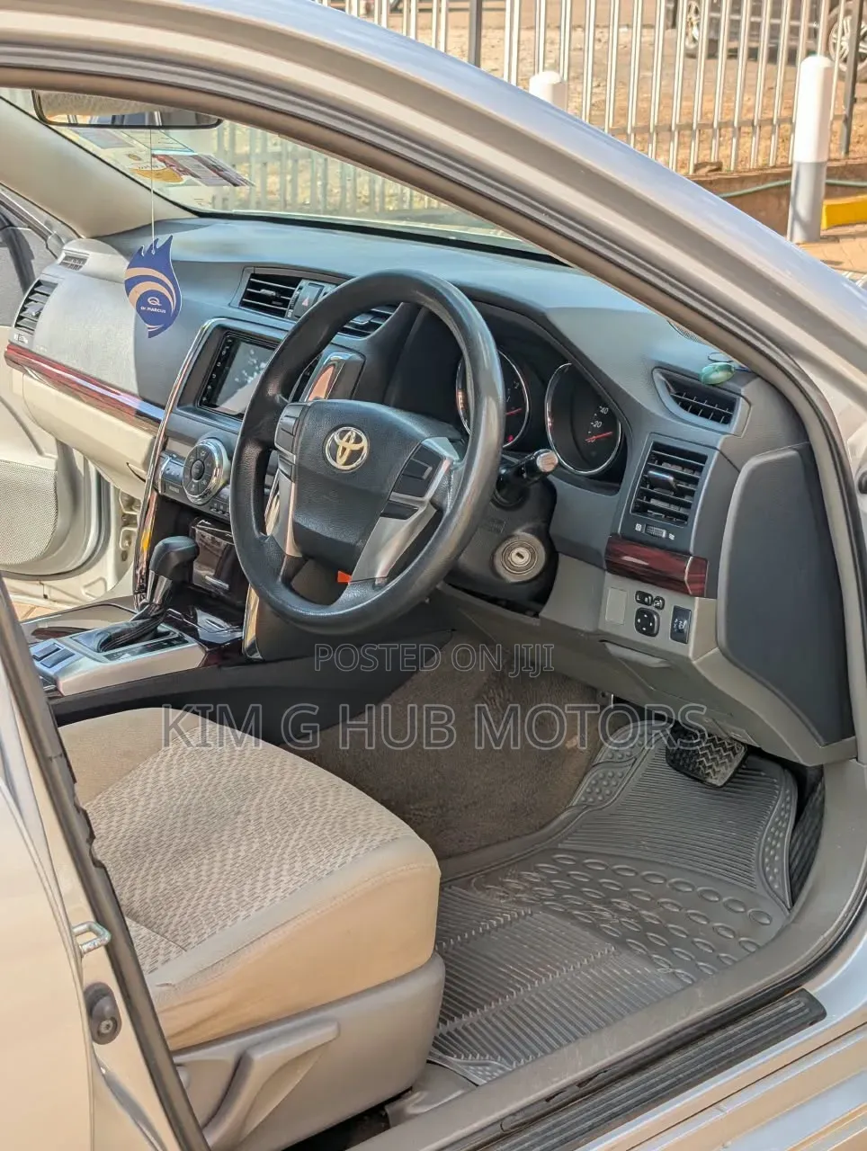 Toyota Mark X 2010 Silver