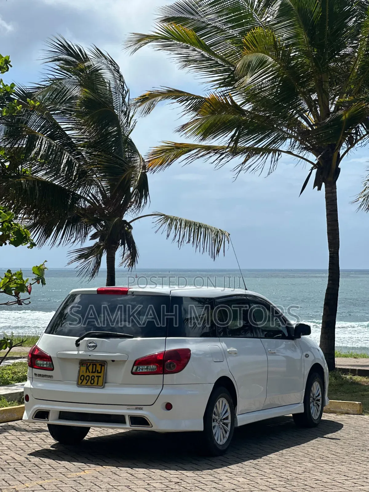 Nissan Wingroad 2015 White