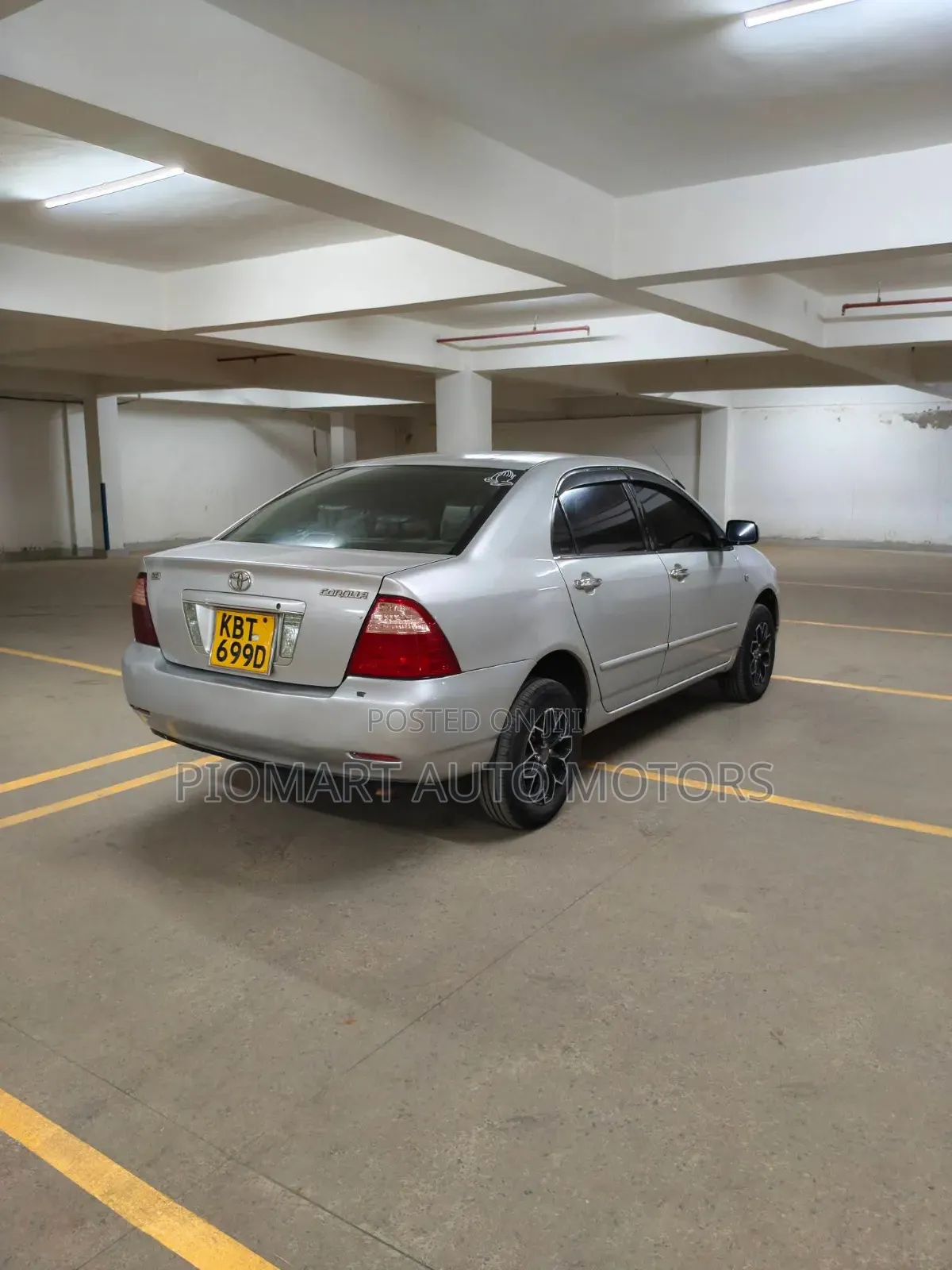 Toyota Corolla 2005 Silver