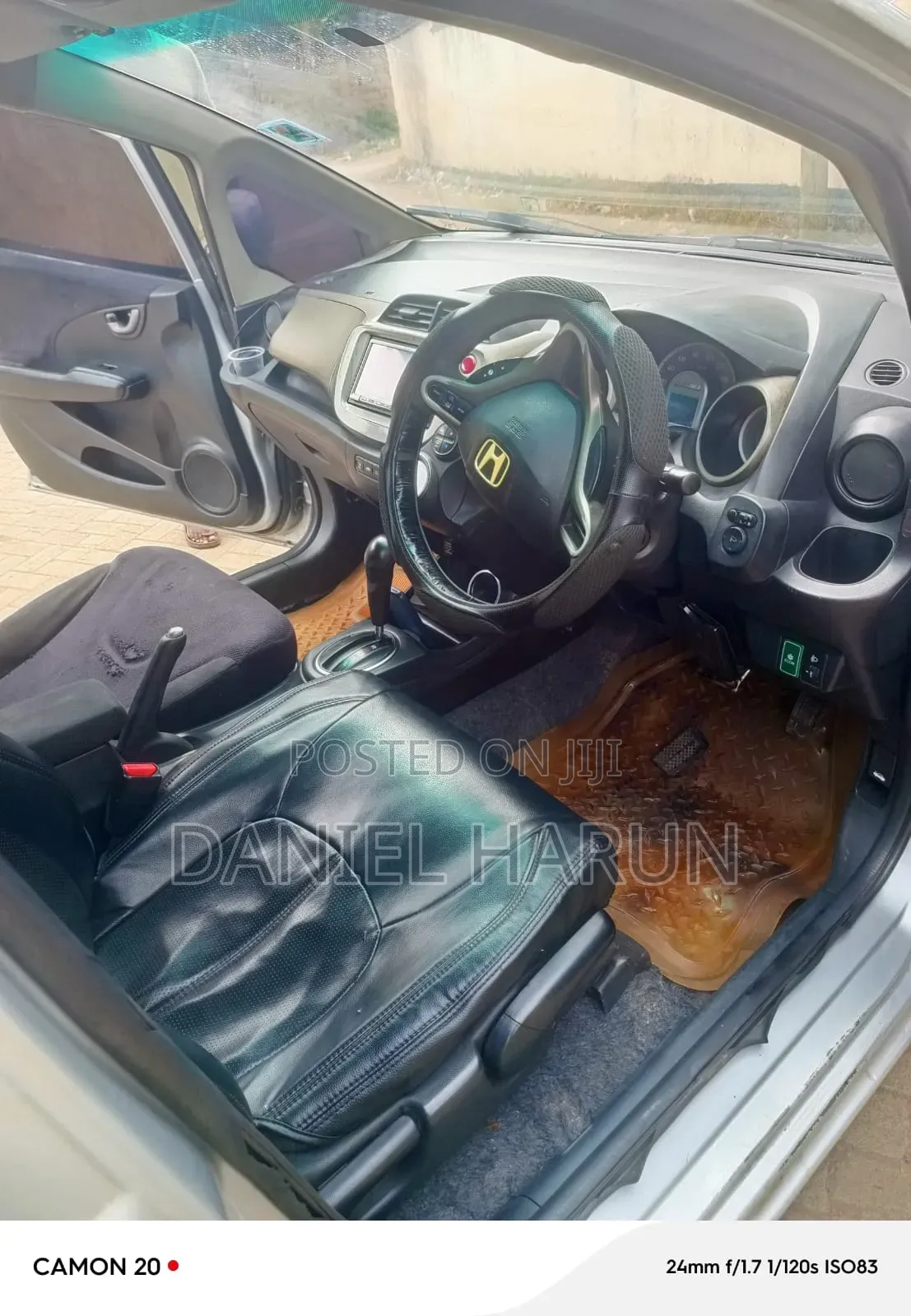 Honda Fit Automatic 2012 Silver