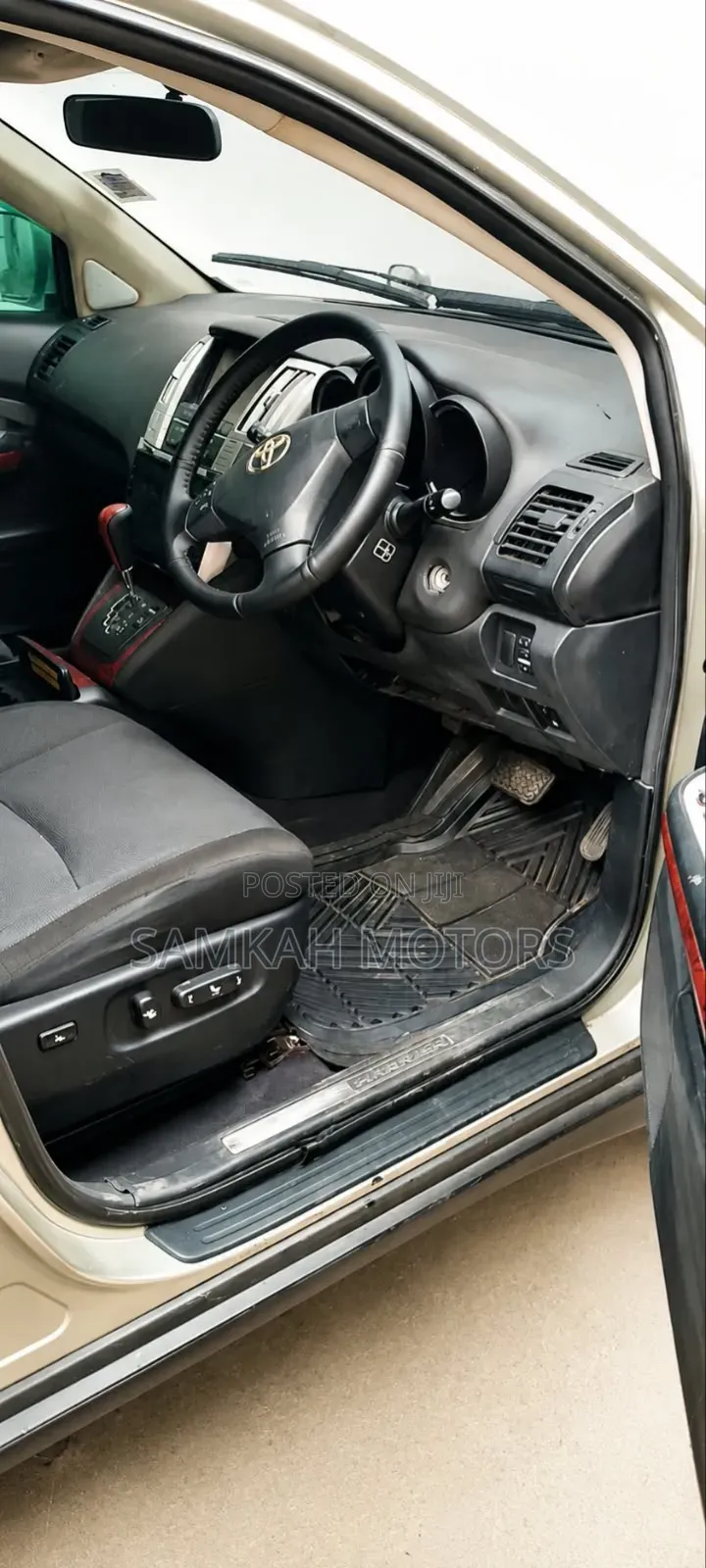 Toyota Harrier 2008 Silver