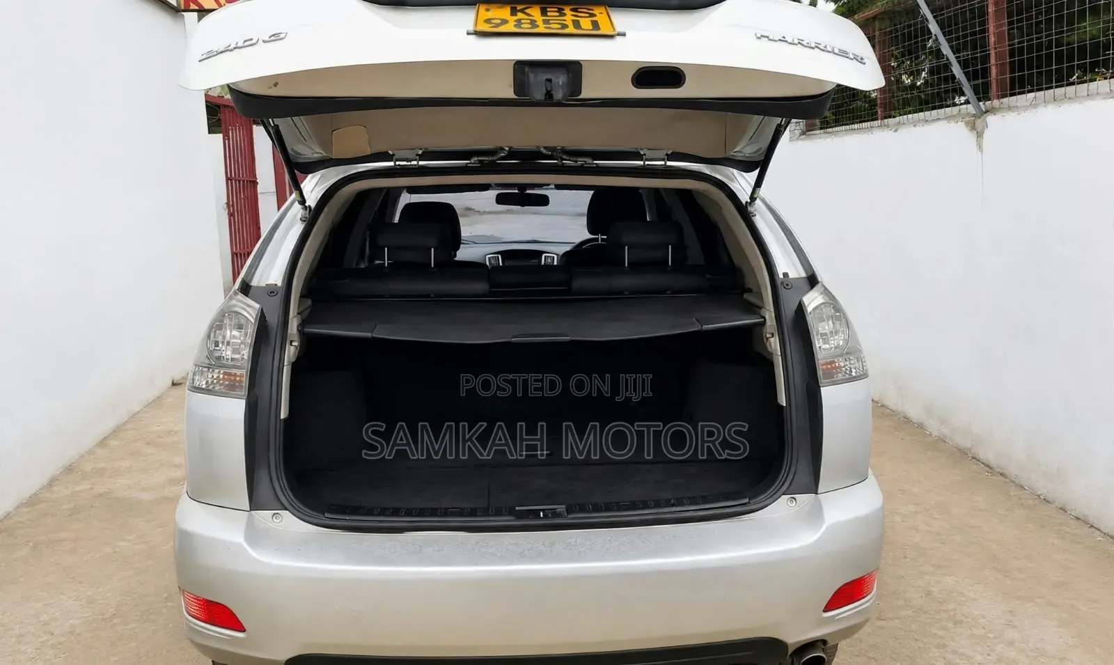 Toyota Harrier 2008 Silver