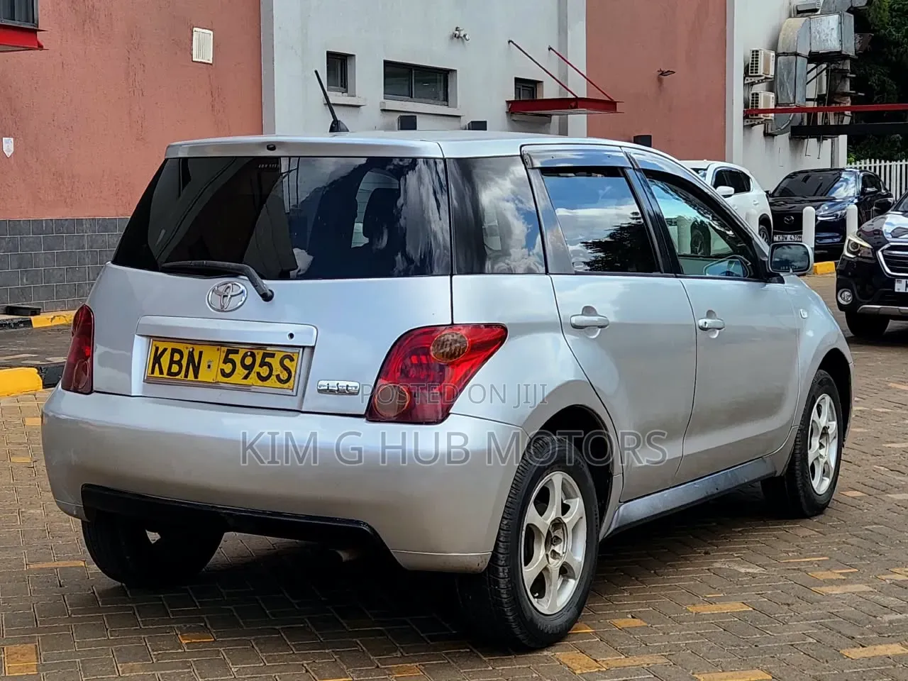 Toyota IST 2004 Silver