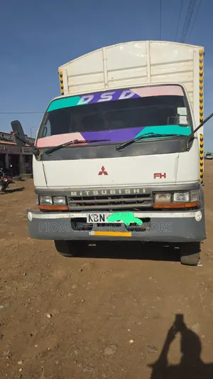 Mitsubishi 215 Fh Local KBN 2011