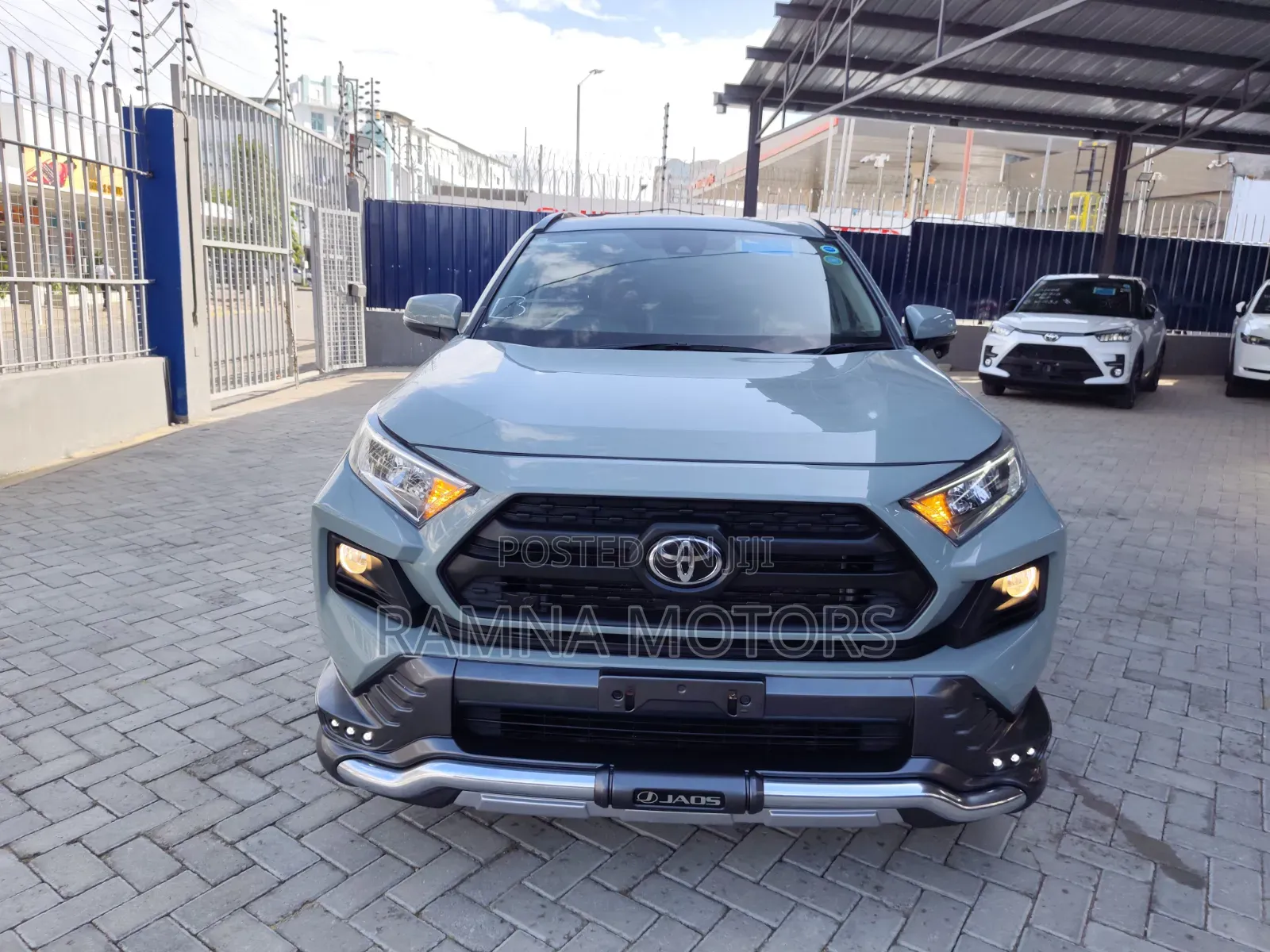 Toyota RAV4 2020 Green