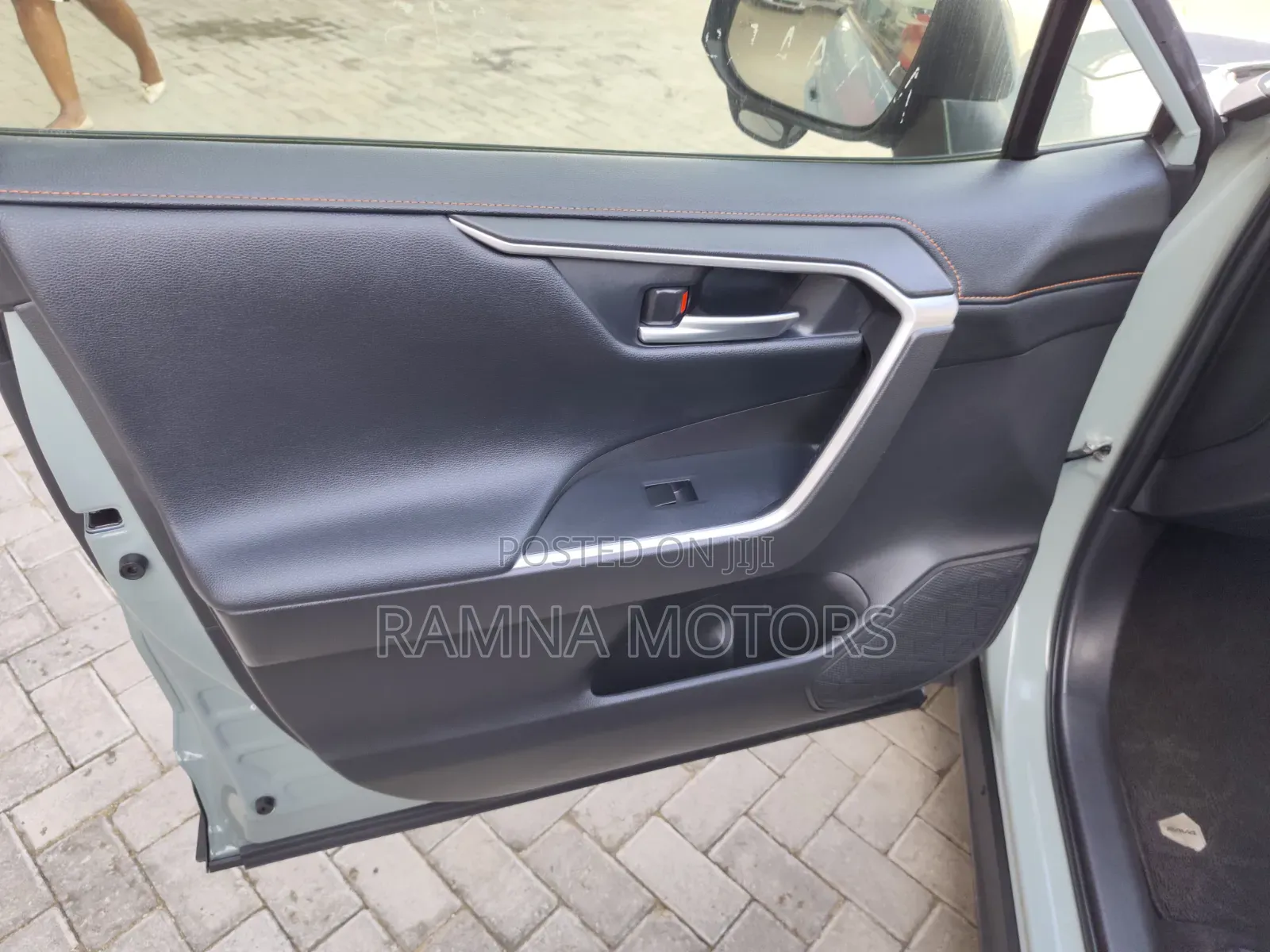Toyota RAV4 2020 Green