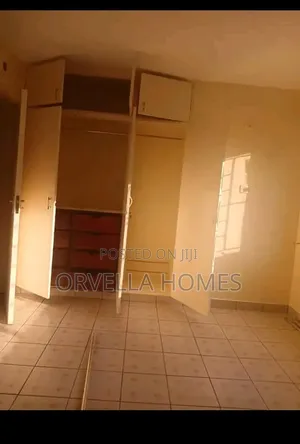 3bdrm Block of Flats in Kilimani, Hurlingham for rent