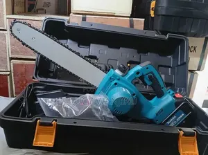 12 Inch Makita Cordless Chainsaw